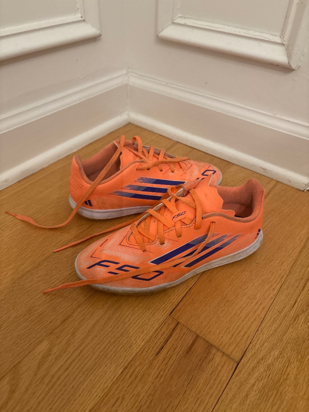 Futsal Sneakers